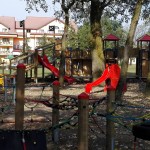 Noul loc de joaca din parcul Sub Arini